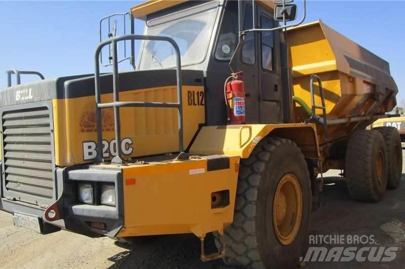 Bell B20C 6X4 탱커 트럭