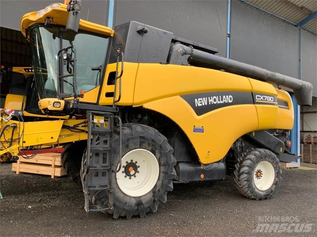 New Holland CX780 콤바인 수확기