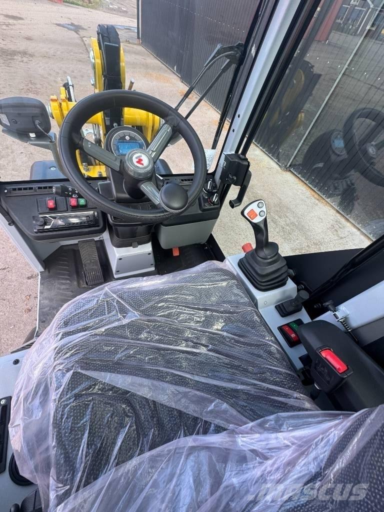 Wacker Neuson WL 20e  스키드로더
