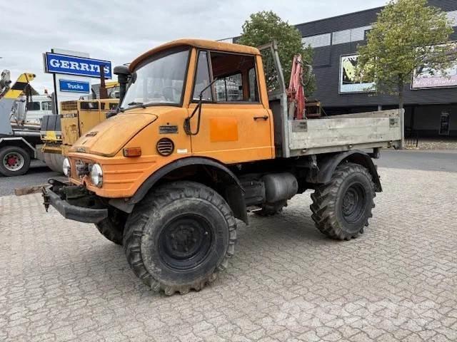 Unimog U600 기타 트럭