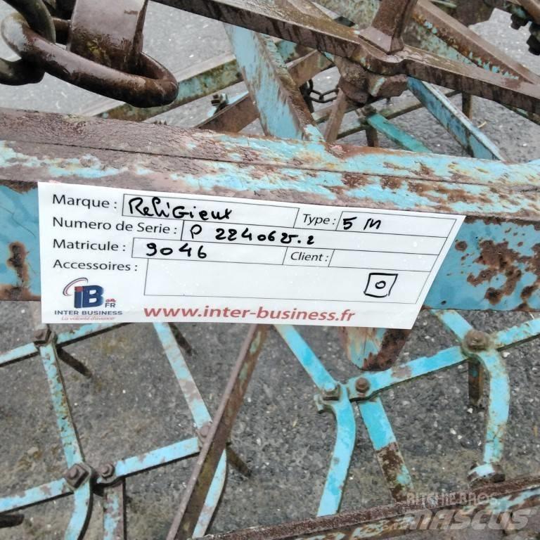 Religieux PORTE 5M 하로우