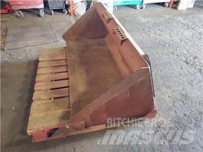 Bobcat 753 G  스키드로더