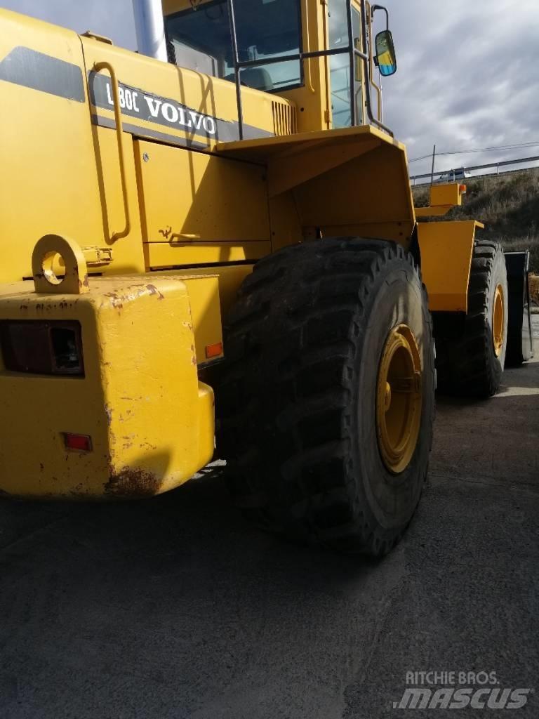 Volvo L 180 C  휠로우더