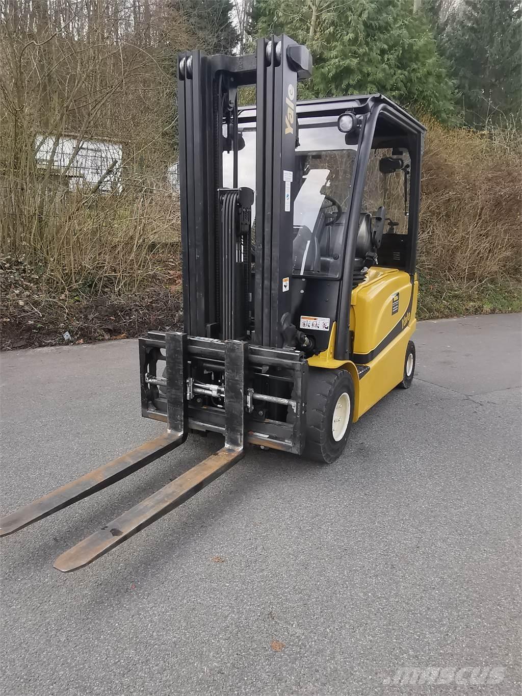 Yale ERP30VL 전동 지게차