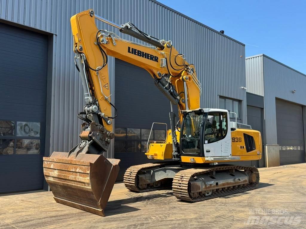 Liebherr R936 NLC 대형 굴삭기 29톤 이상