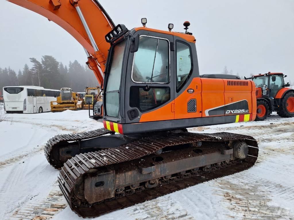 Doosan DX 225 LC 대형 굴삭기 29톤 이상