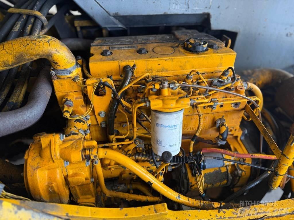 JCB 530-120 텔러 핸들러