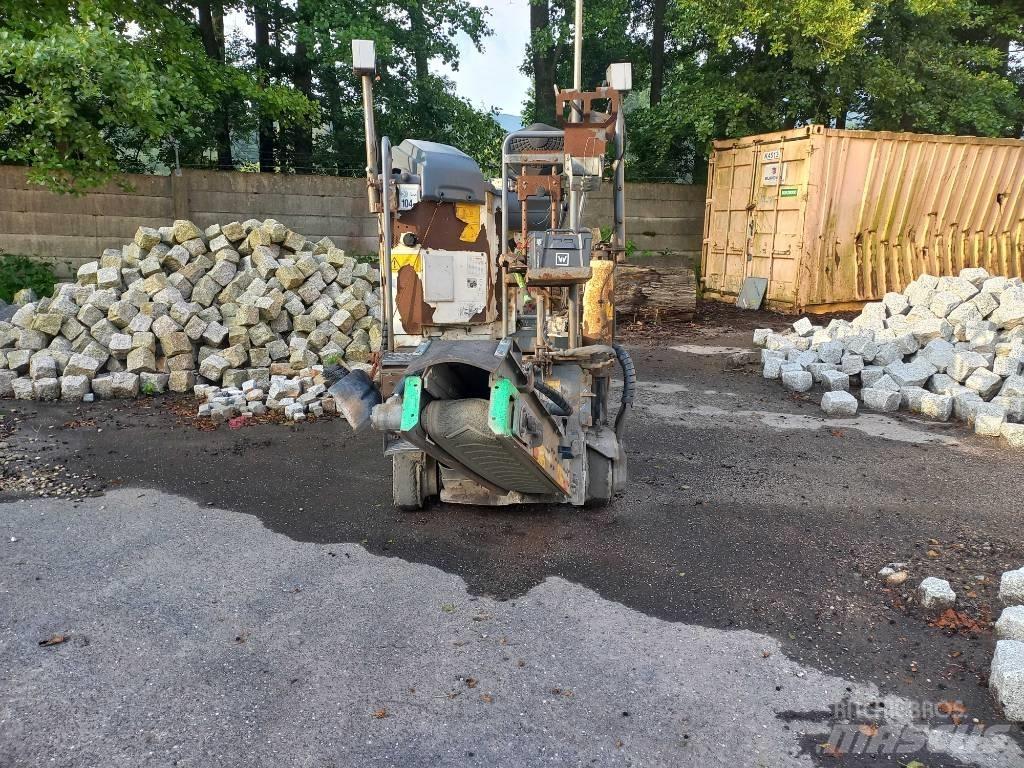 Wirtgen W 35 DC 아스팔트 리사이클러