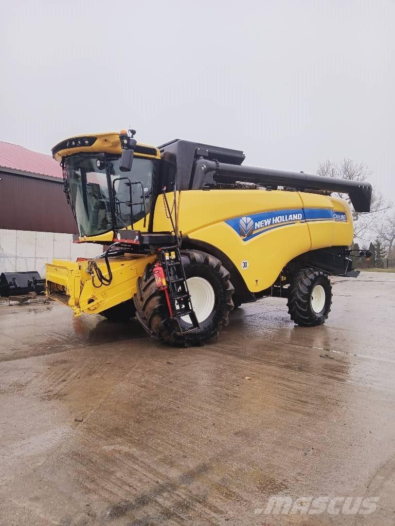 New Holland CX6.90 콤바인 수확기
