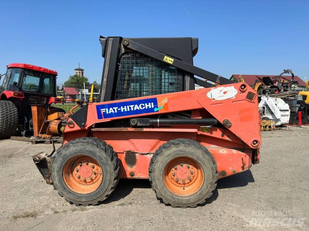 Fiat-Hitachi SL55B  스키드로더