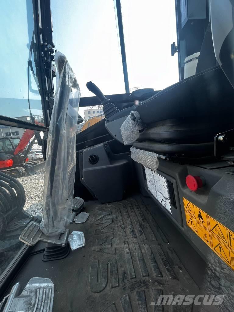 Sany SY 26 U 소형 굴삭기 7톤 미만