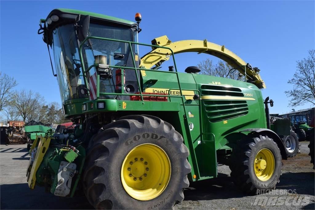 John Deere 7250 i 자동 초지기계
