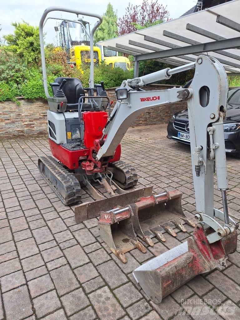 Takeuchi TB 210 R 소형 굴삭기 7톤 미만