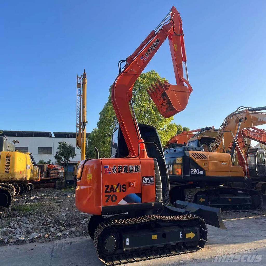 Hitachi ZX70 대형 굴삭기 29톤 이상
