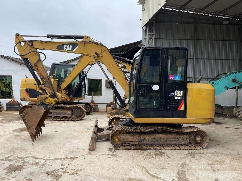 CAT 306E2 소형 굴삭기 7톤 미만