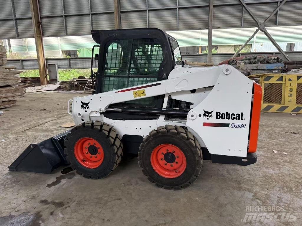 Bobcat S 550  스키드로더