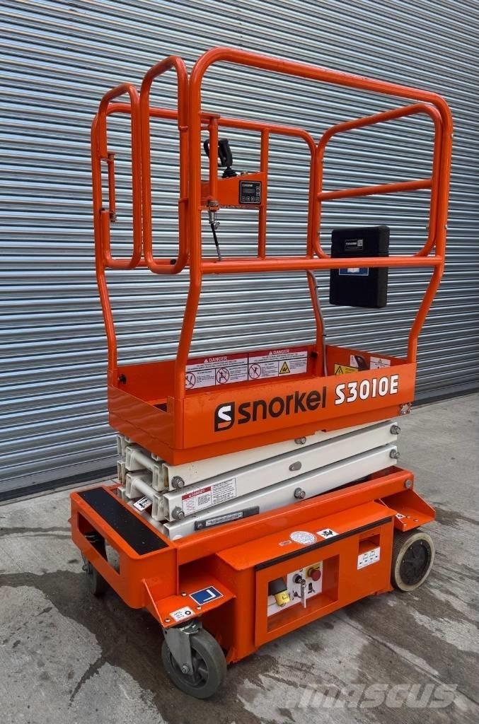 Snorkel S3010E 가위형 리프트