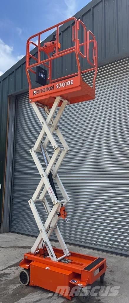Snorkel S3010E 가위형 리프트