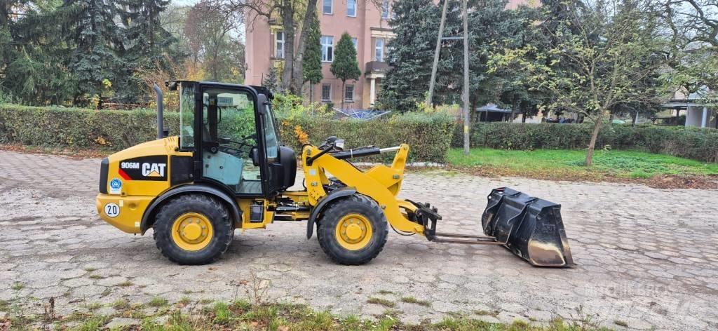 CAT 906  휠로우더