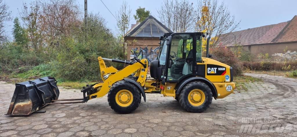 CAT 906  휠로우더