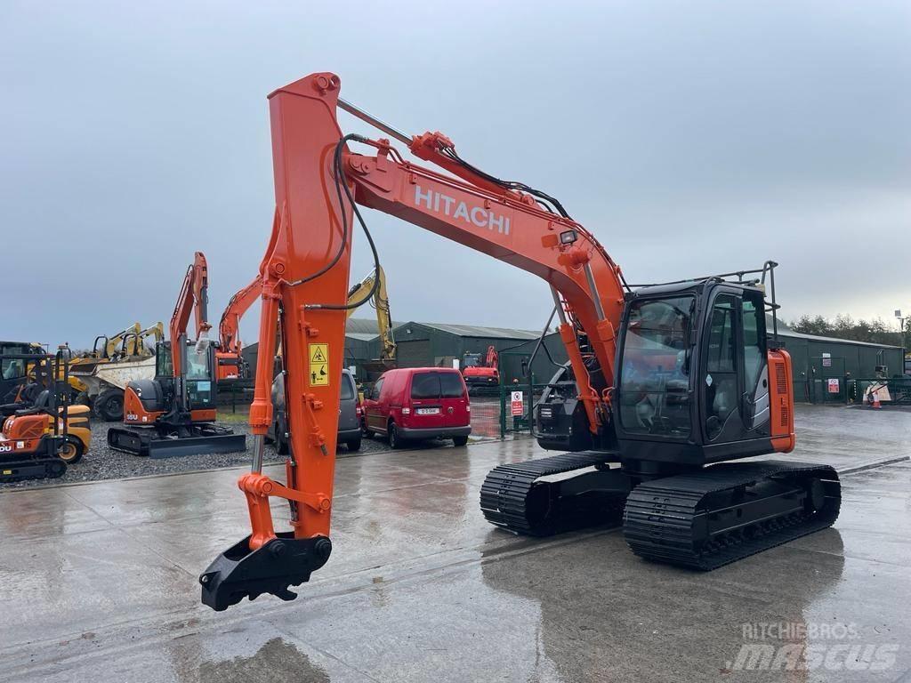 Hitachi ZX 135 US-6 대형 굴삭기 29톤 이상