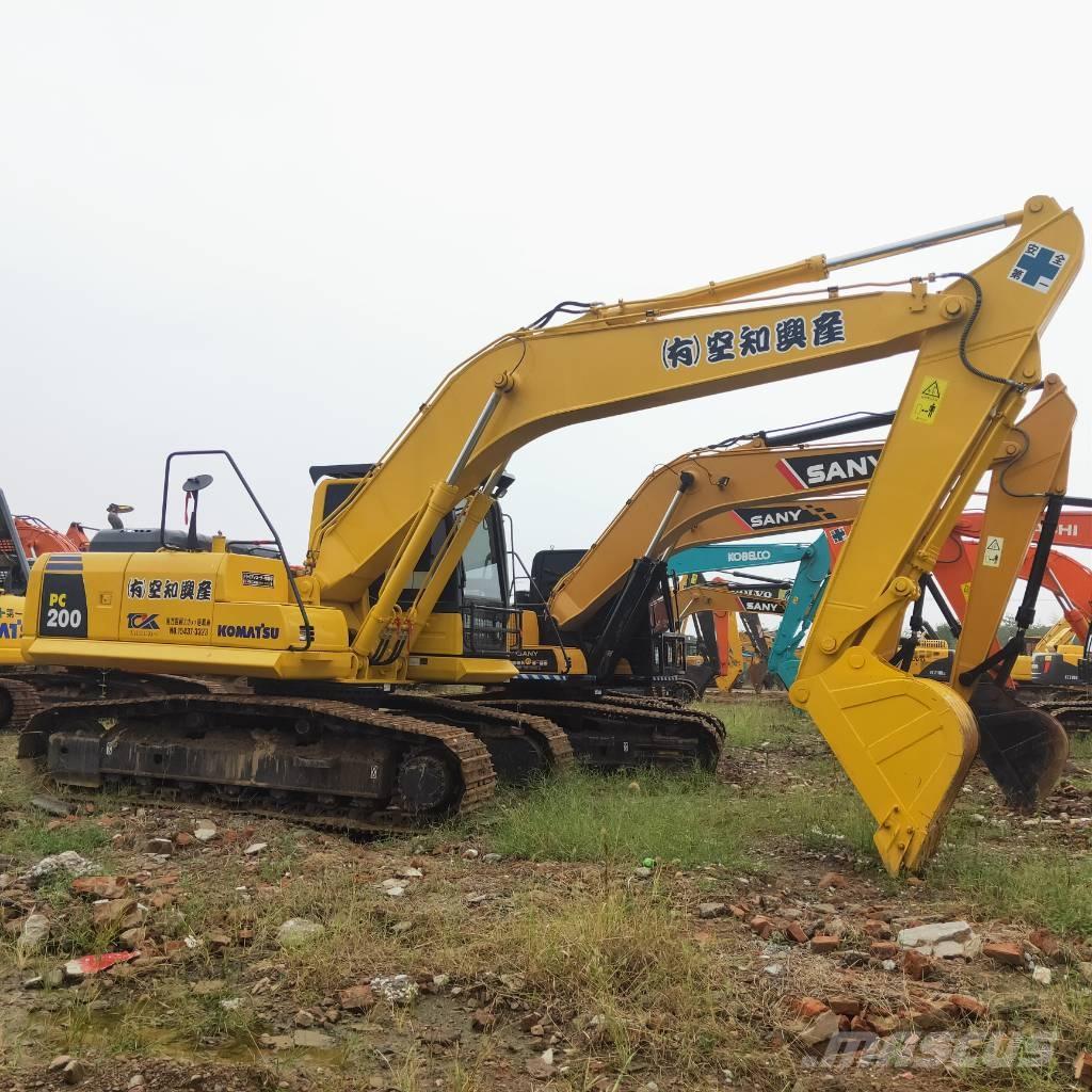 Komatsu PC200-8 대형 굴삭기 29톤 이상