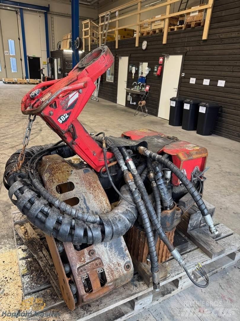 Komatsu S82 하비스터 헤드