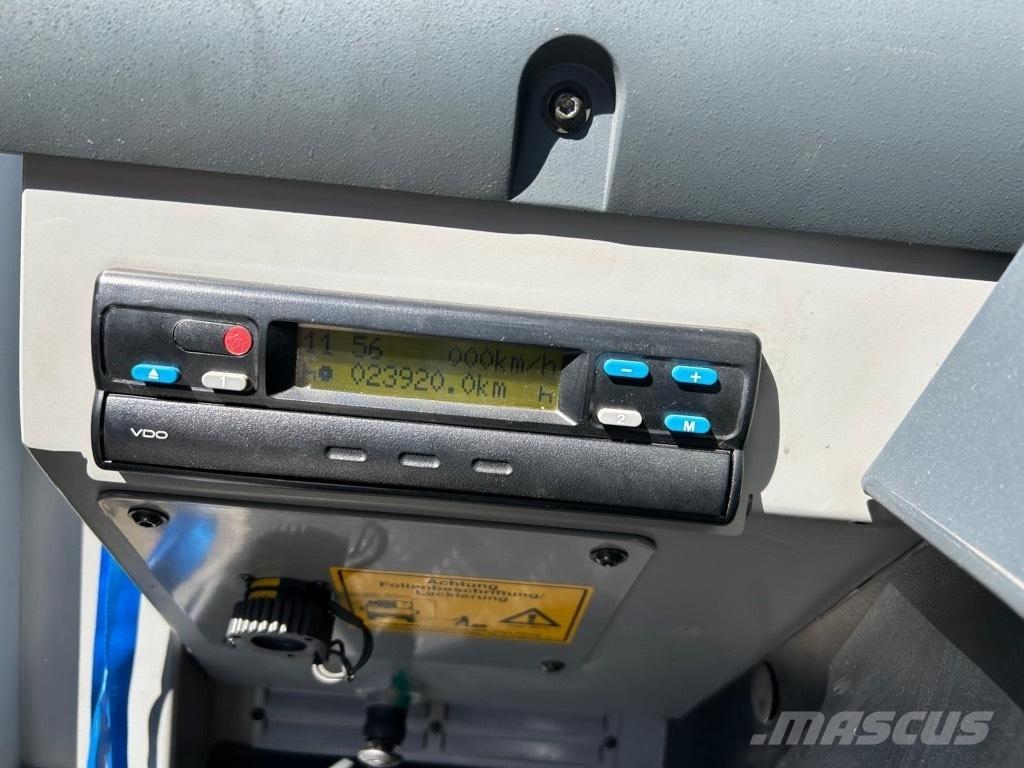 Liebherr MK 140 Plus R/T 크레인