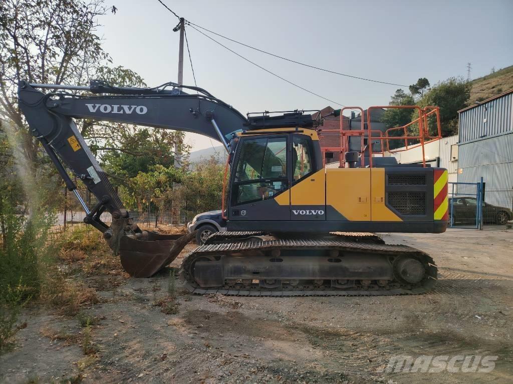 Volvo EC 220 E 대형 굴삭기 29톤 이상