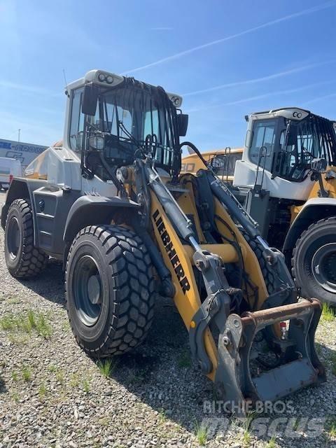 Liebherr L 526  휠로우더