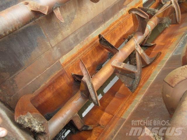 Marmix silo 사료 공급기