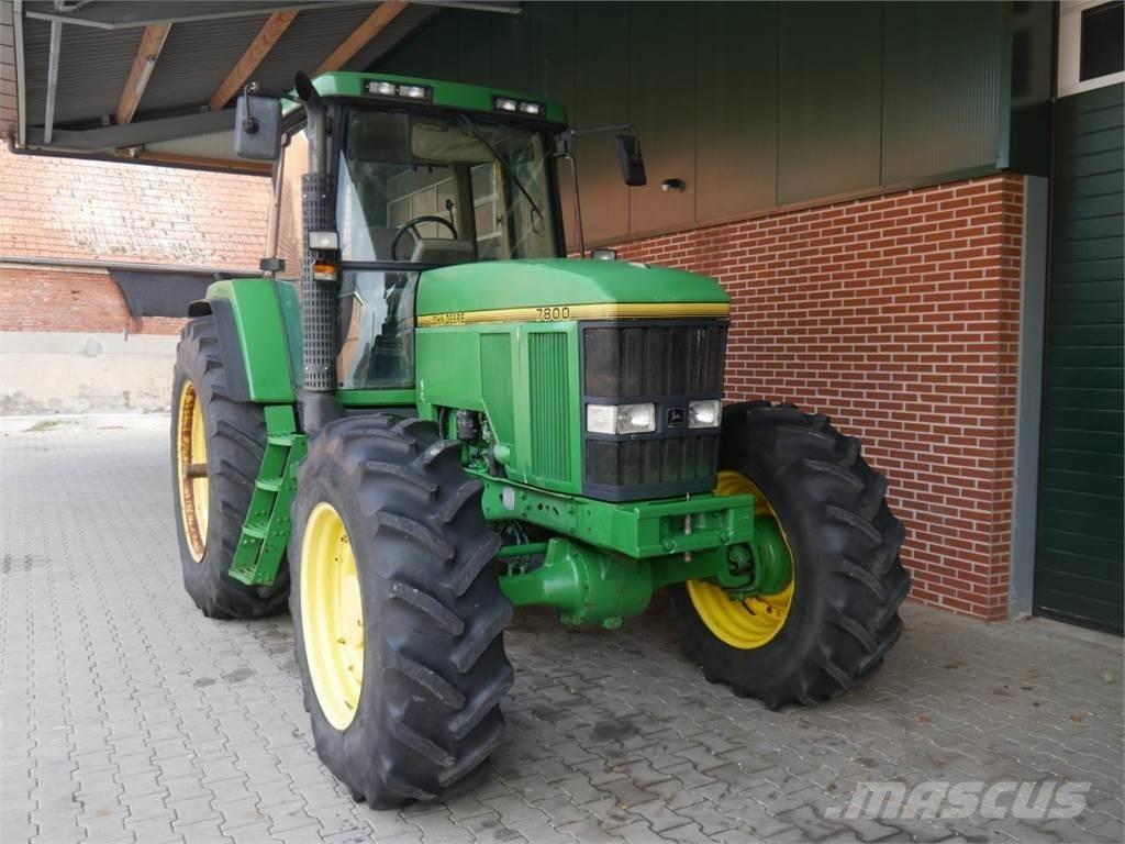 John Deere 7800 트랙터