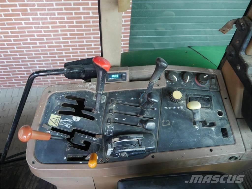 John Deere 7800 트랙터