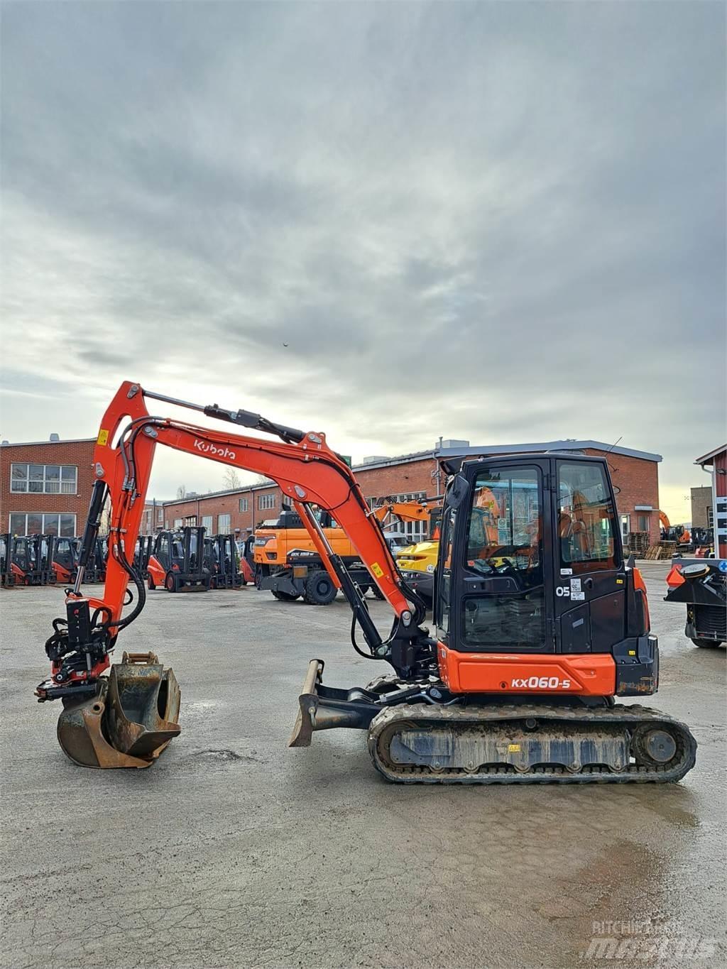 Kubota KX060-5 소형 굴삭기 7톤 미만