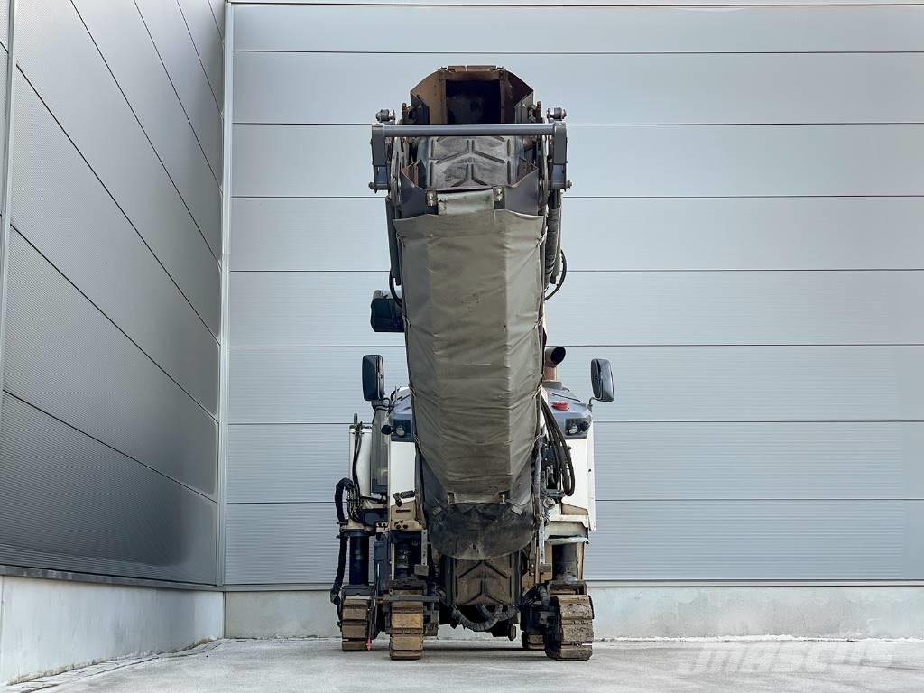 Wirtgen W 100 CFI 아스팔트 콜드 밀링 기계