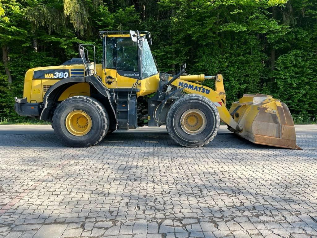 Komatsu WA 380-8  휠로우더