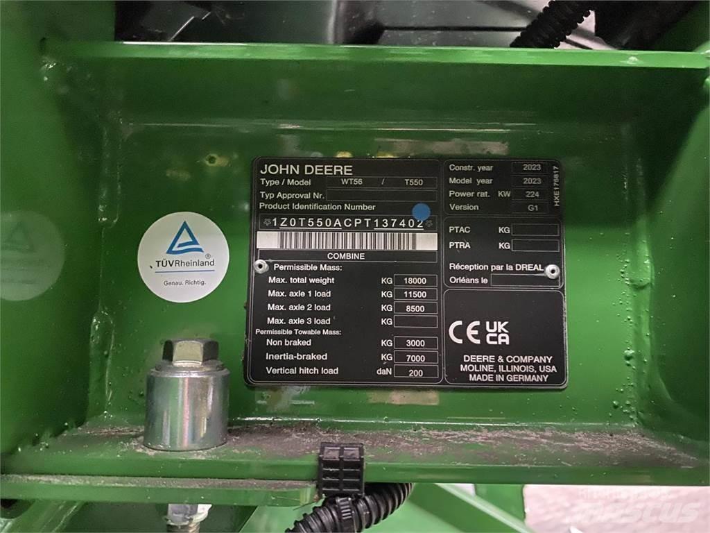 John Deere T550i 콤바인 수확기