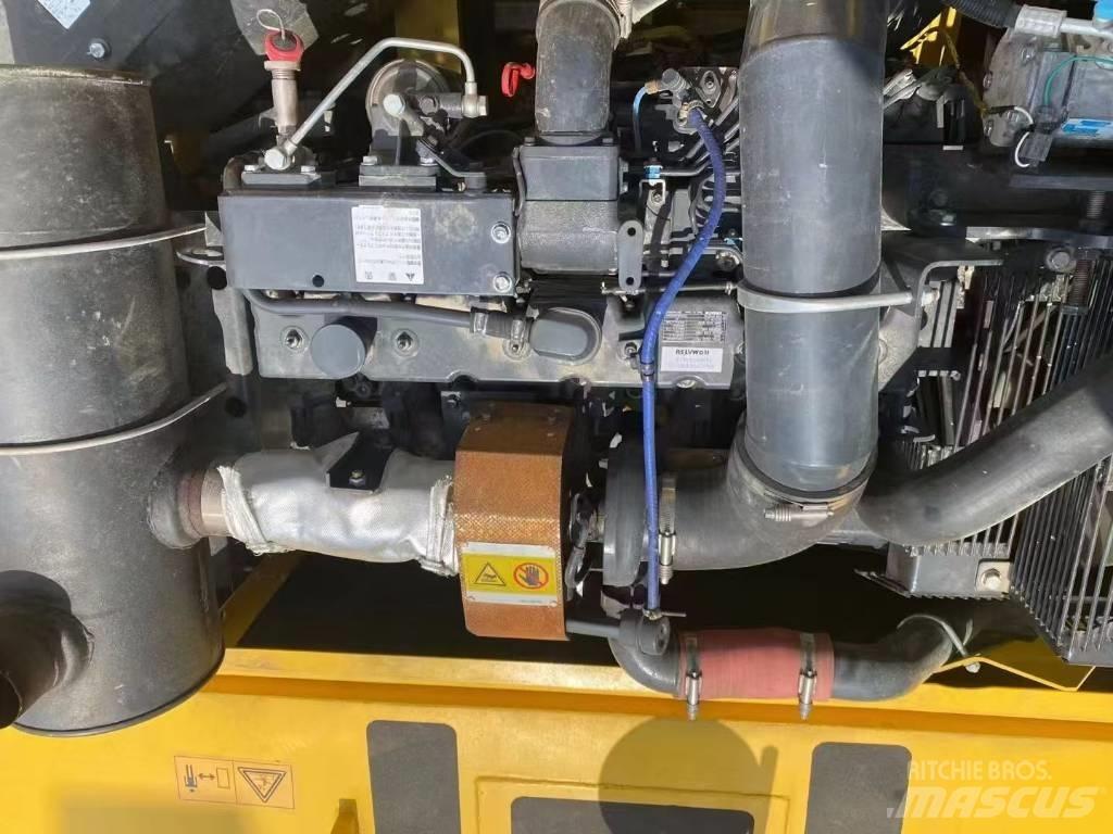 Komatsu 350-7 대형 굴삭기 29톤 이상