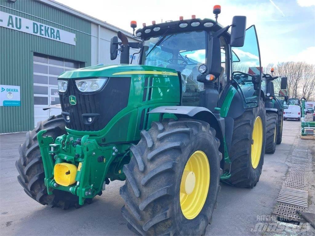 John Deere 6250R 트랙터