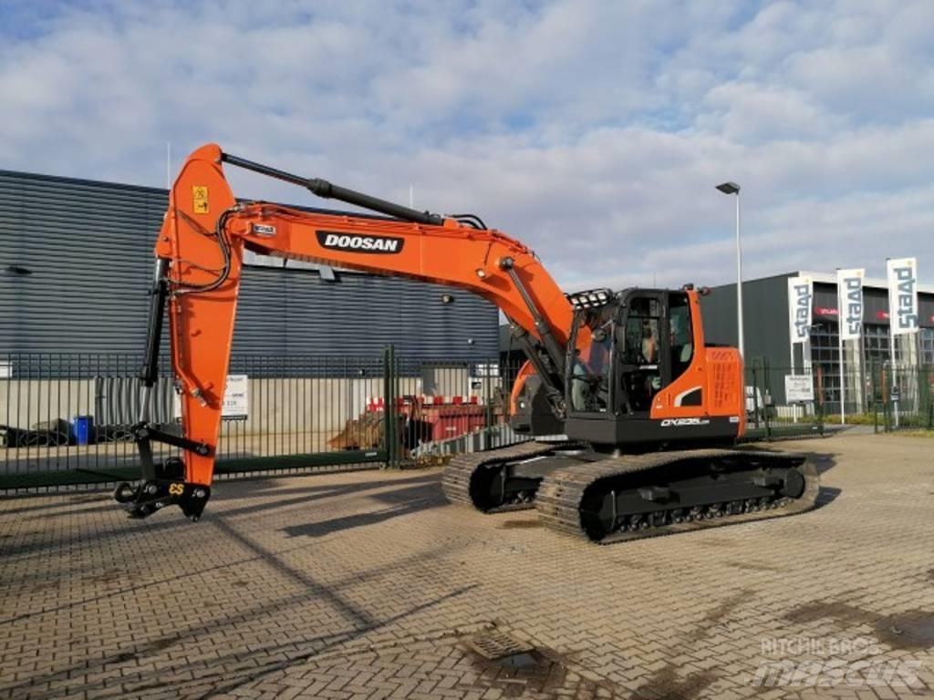 Doosan DX 235 LCR-5 대형 굴삭기 29톤 이상