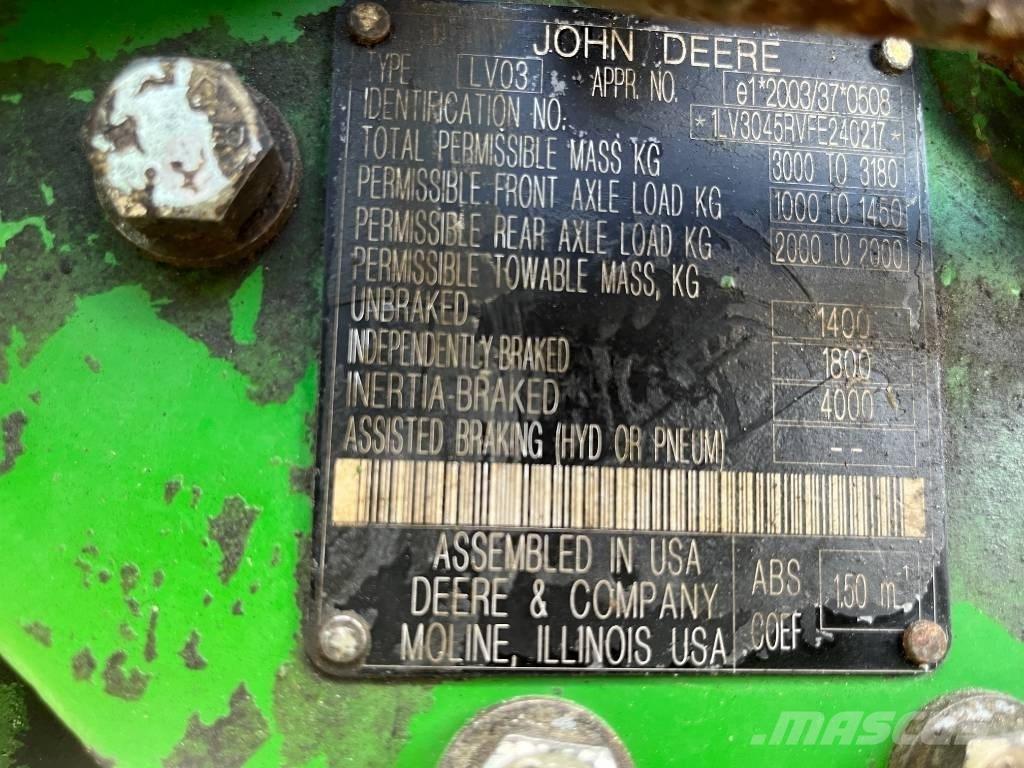John Deere 3045 R 소형 트랙터