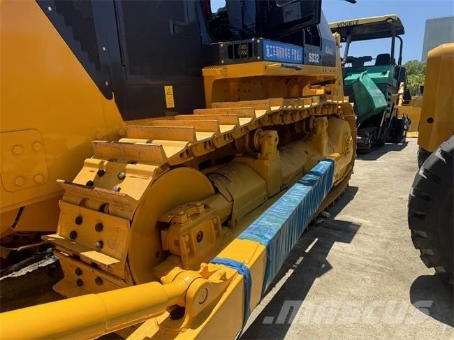 Shantui SD 32 크롤러 도저