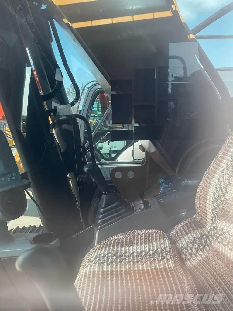 CAT 330D2 대형 굴삭기 29톤 이상