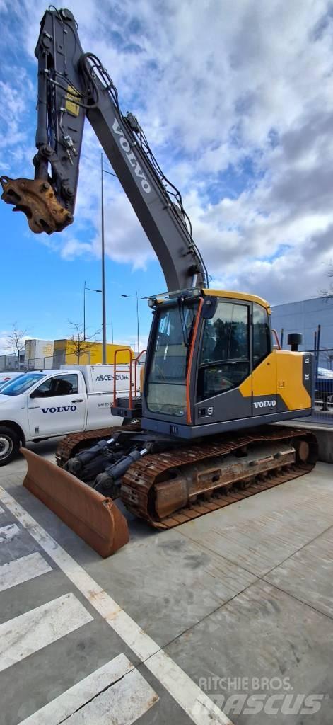 Volvo EC 140 EL 대형 굴삭기 29톤 이상
