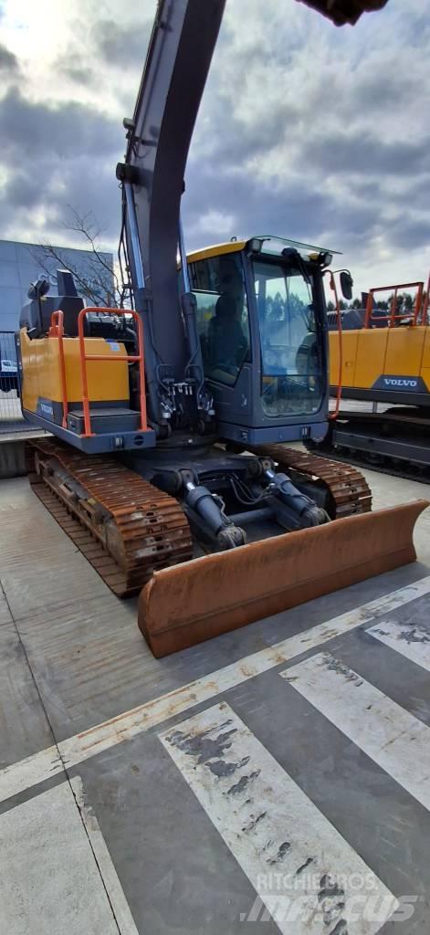 Volvo EC 140 EL 대형 굴삭기 29톤 이상
