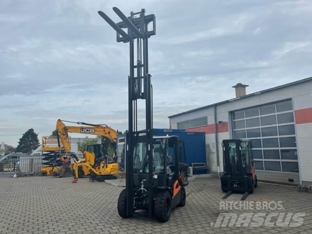 Doosan D35C-9 디젤 지게차