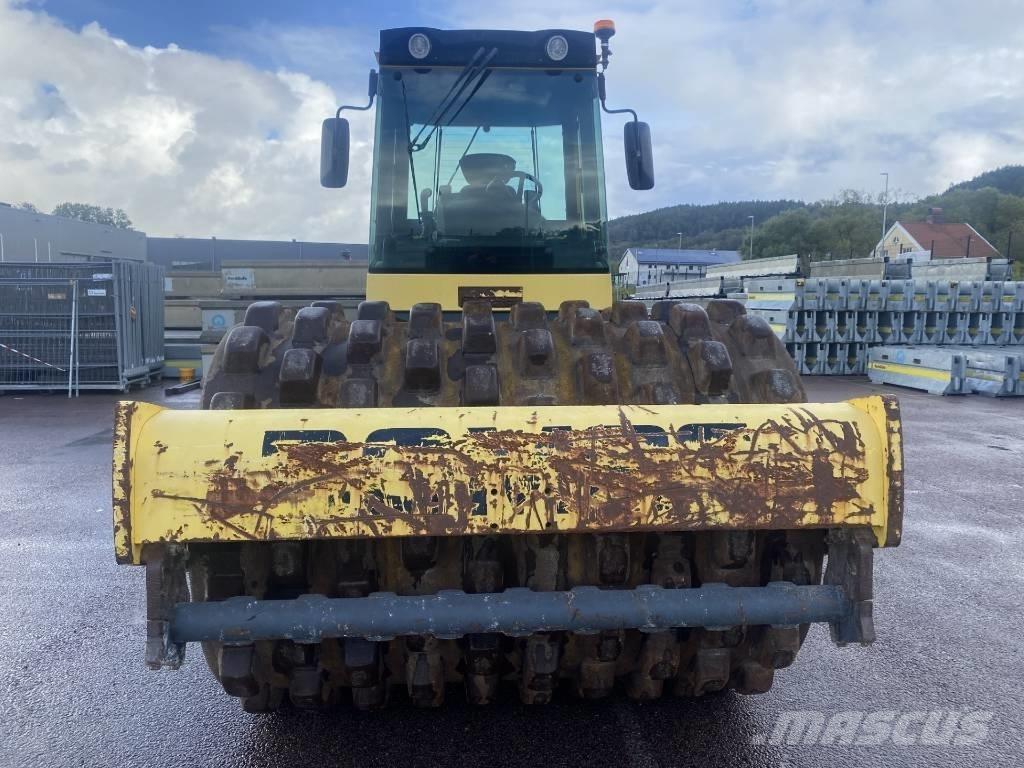 Bomag BW 213 P D H-4 싱글 드럼 롤러