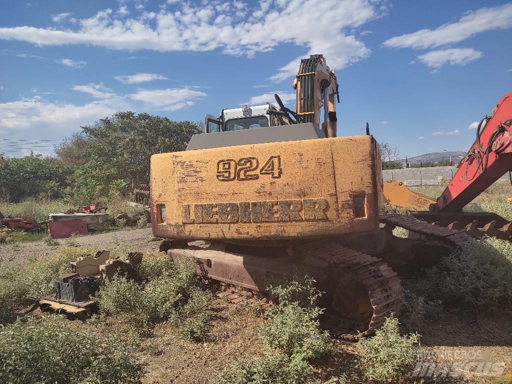 Liebherr R 924 트랜스미션