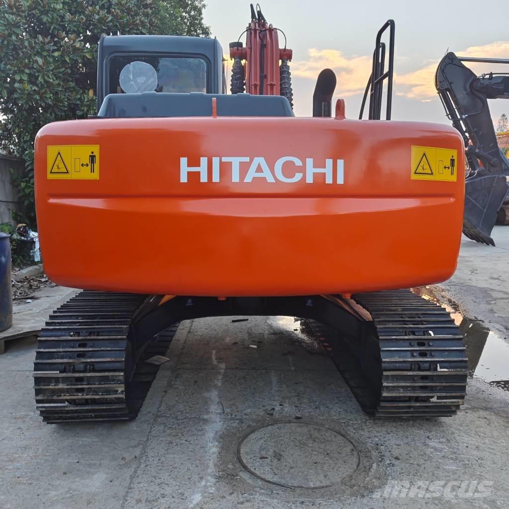 Hitachi ZX 120 대형 굴삭기 29톤 이상