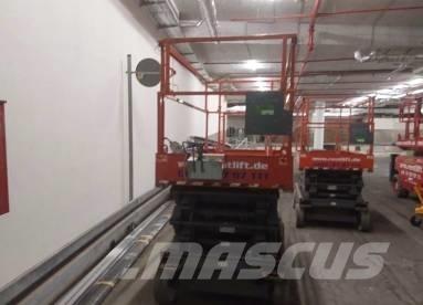 SkyJack SJ III 4632 가위형 리프트